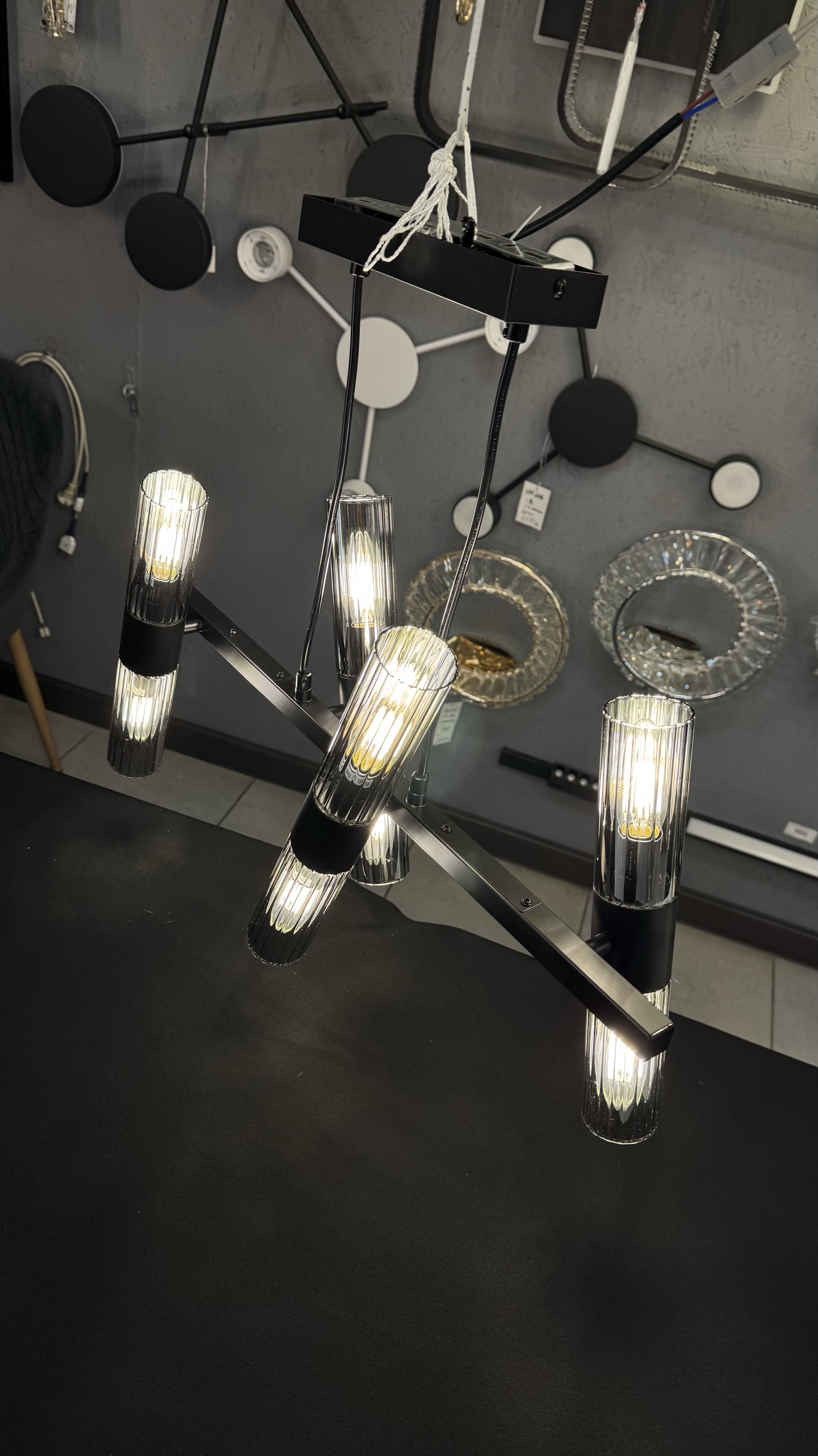 Ardero AURORA підвісна чорна люстра на 8 ламп E14 - Зображення 12