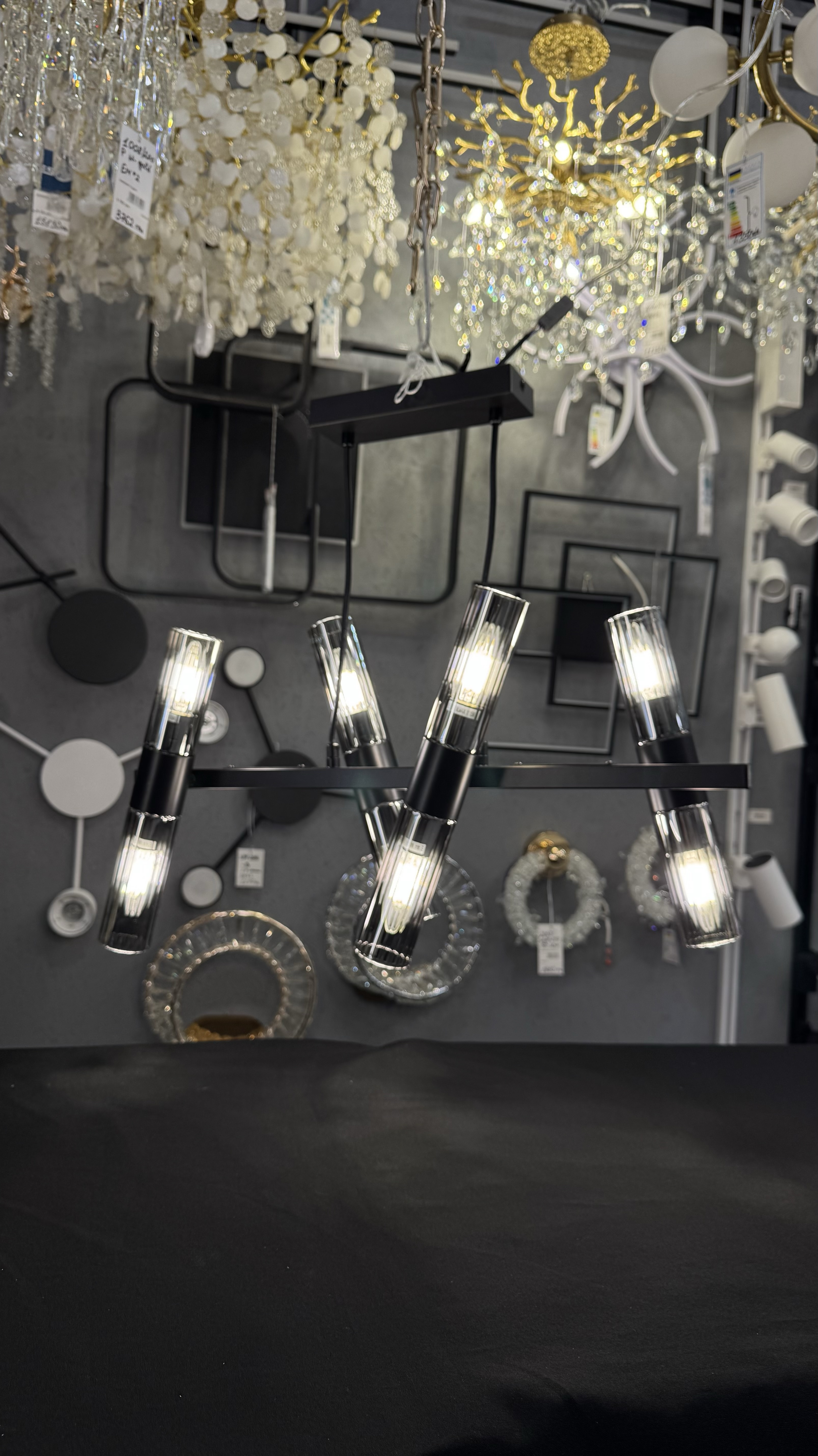 Ardero AURORA підвісна чорна люстра на 8 ламп E14 - Зображення 8