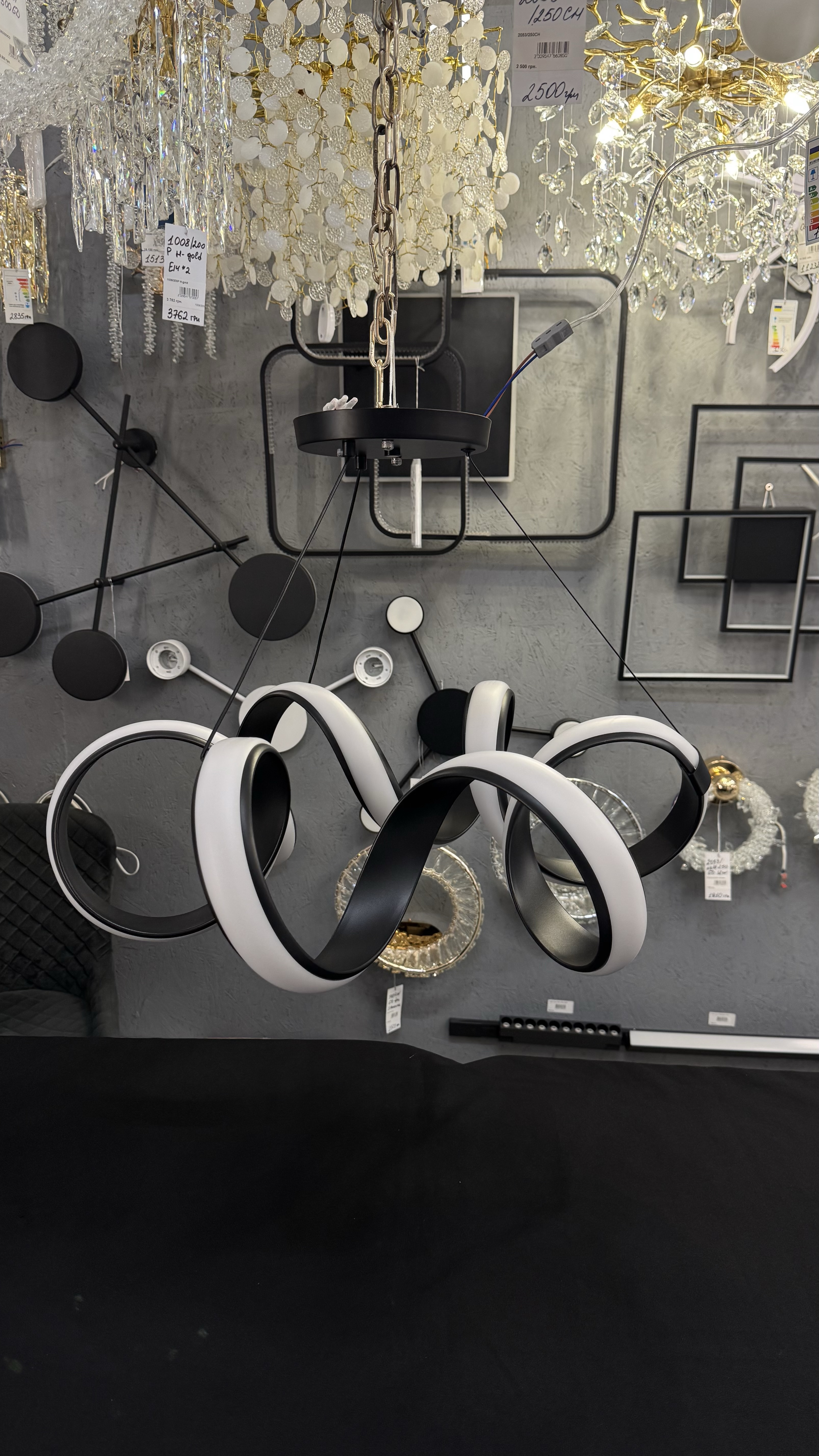 Світлодіодна підвісна люстра, чорна, 169W - Зображення 6