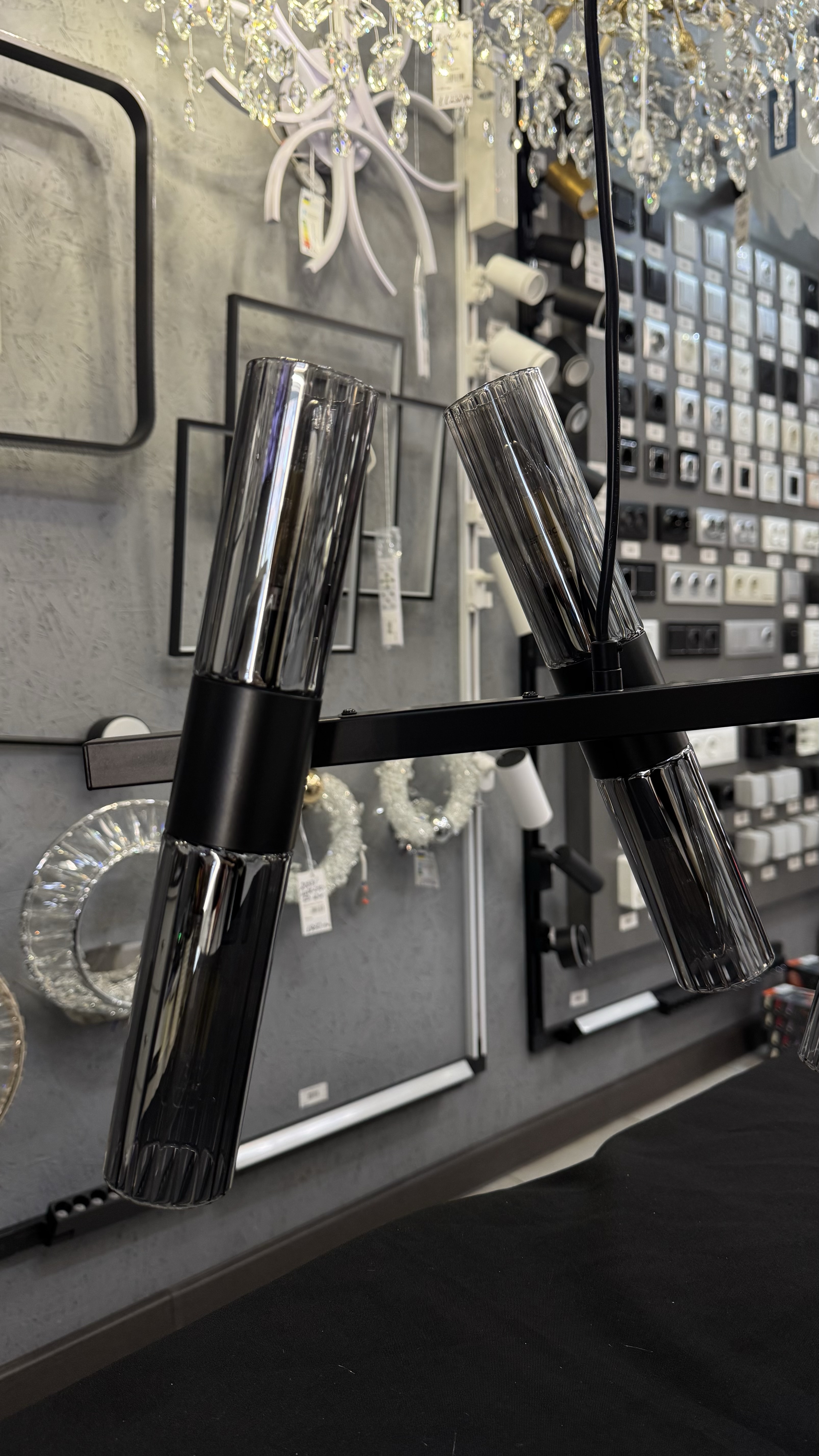 Ardero AURORA підвісна чорна люстра на 8 ламп E14 - Зображення 20