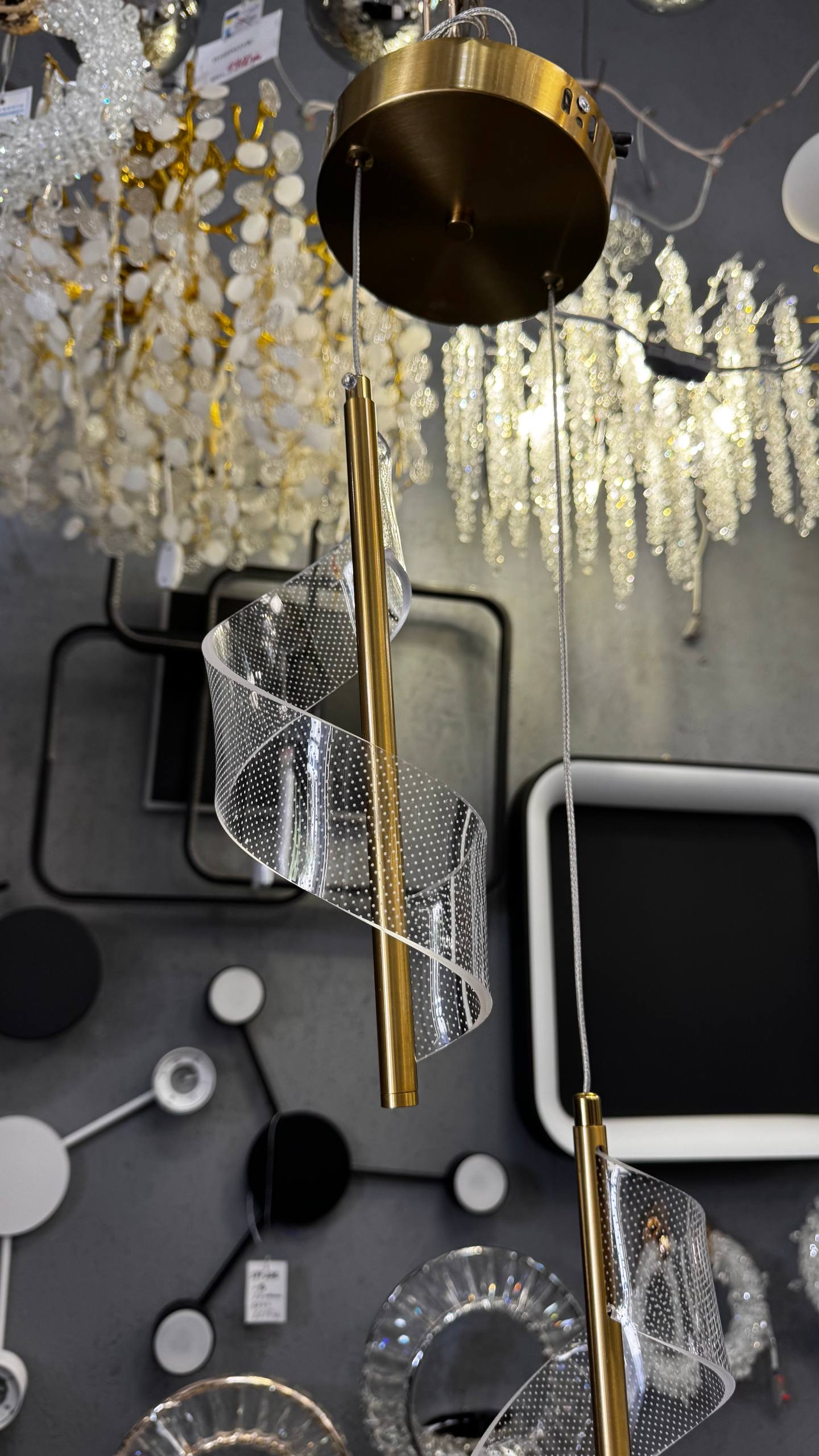 Сучасний подвійний дизайнеський підвіс в латуні 3500К тепле світло - Зображення 2