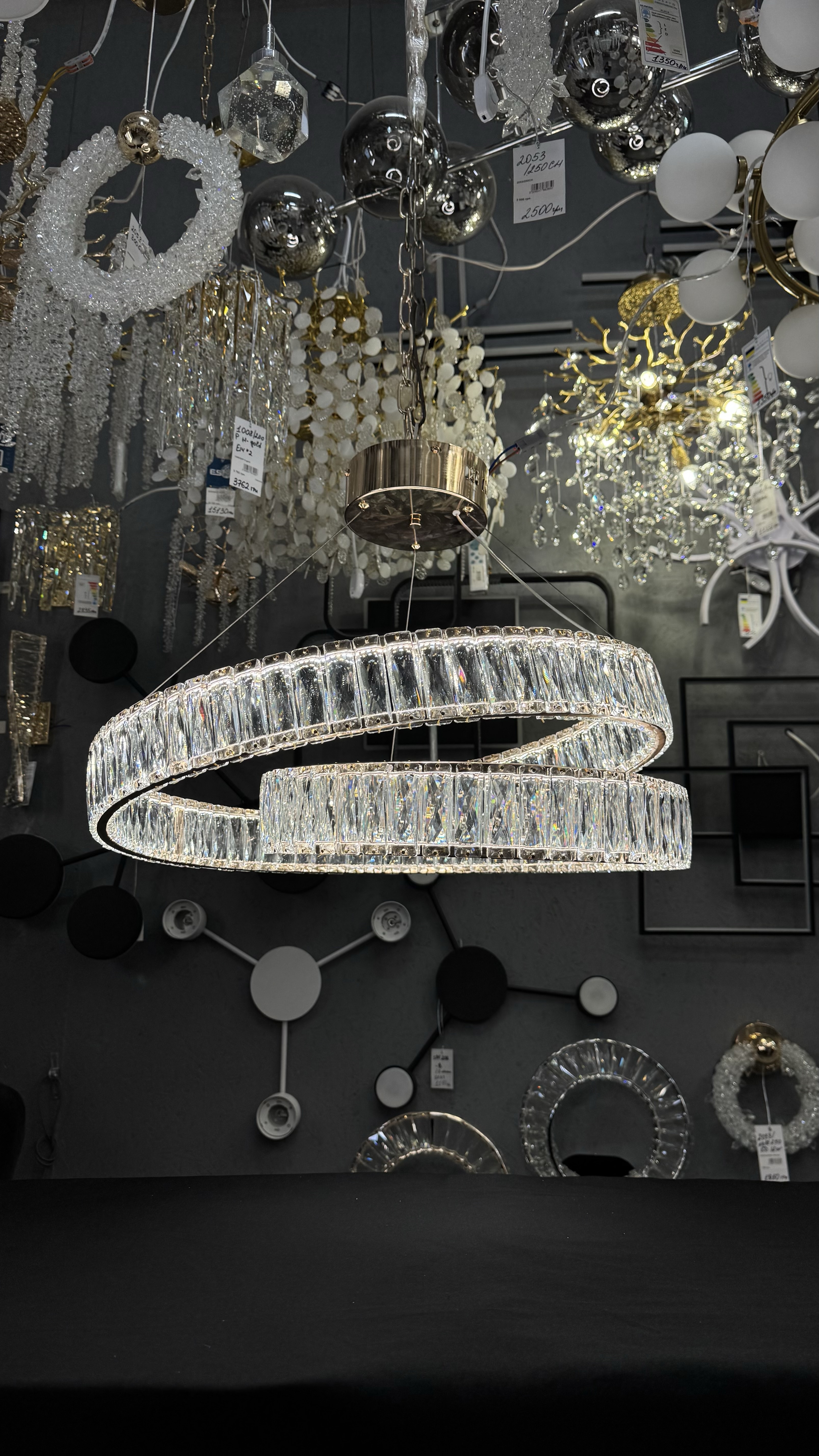 Сучасний підвісна LED-люстра з пультом, 60 см - Зображення 16