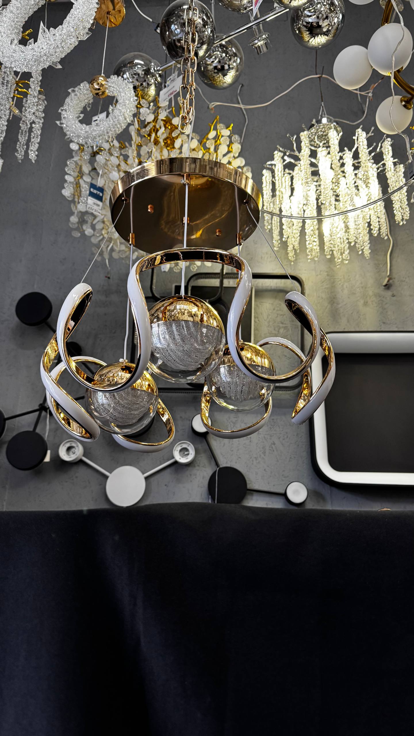 Світлодіодна люстра підвісна - Зображення 7