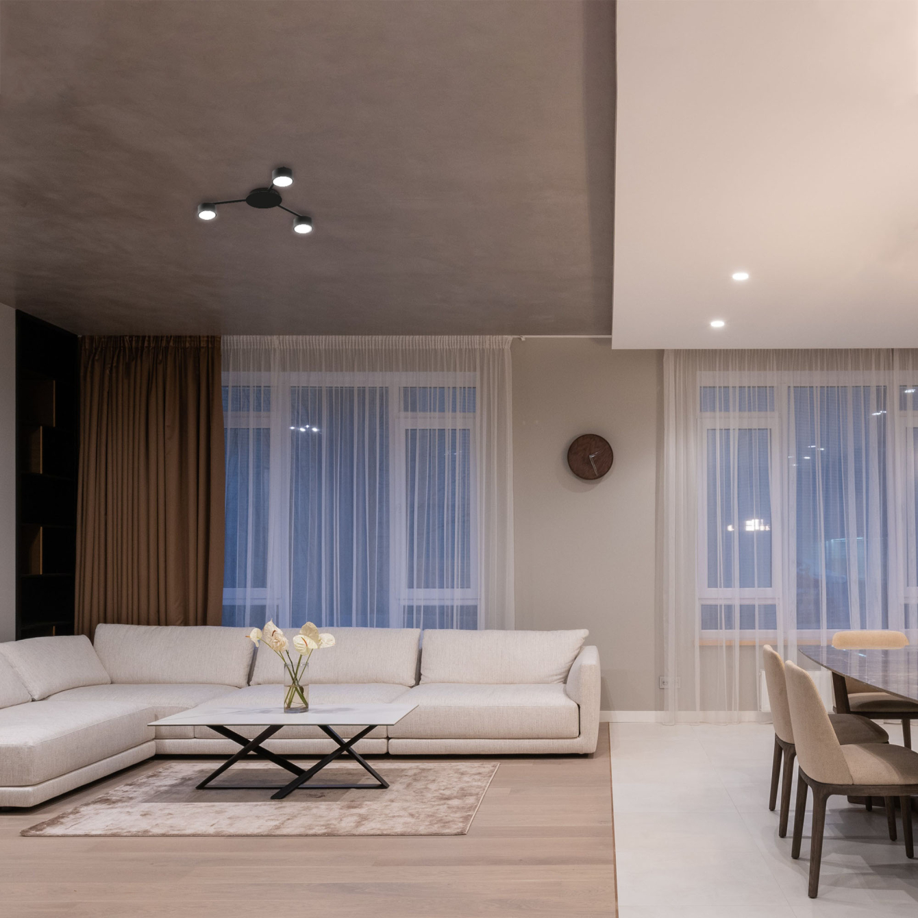 Накладний світильник з трьома лампами GX53 у чорному кольорі - Зображення 3