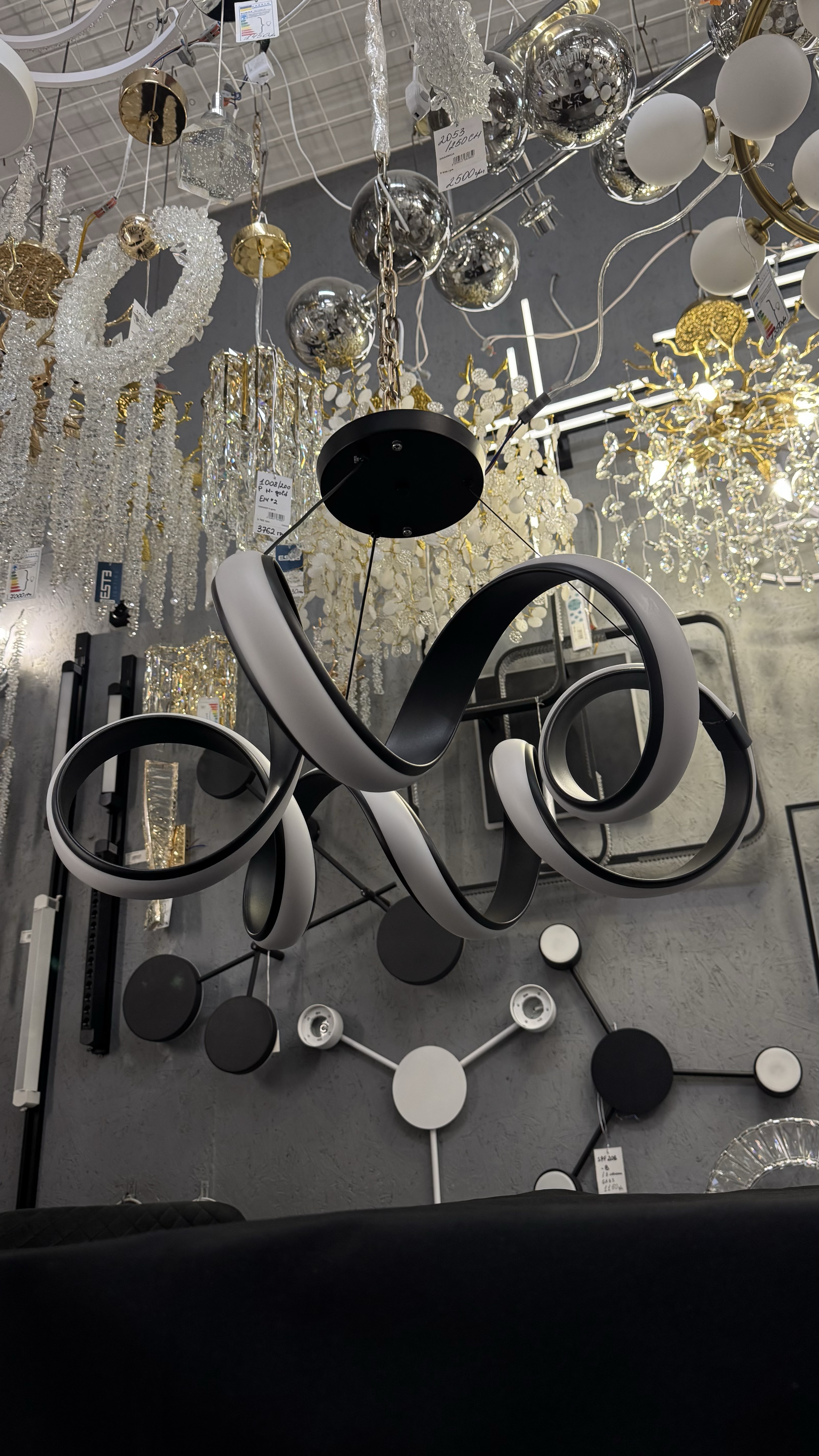 Світлодіодна підвісна люстра, чорна, 169W - Зображення 29