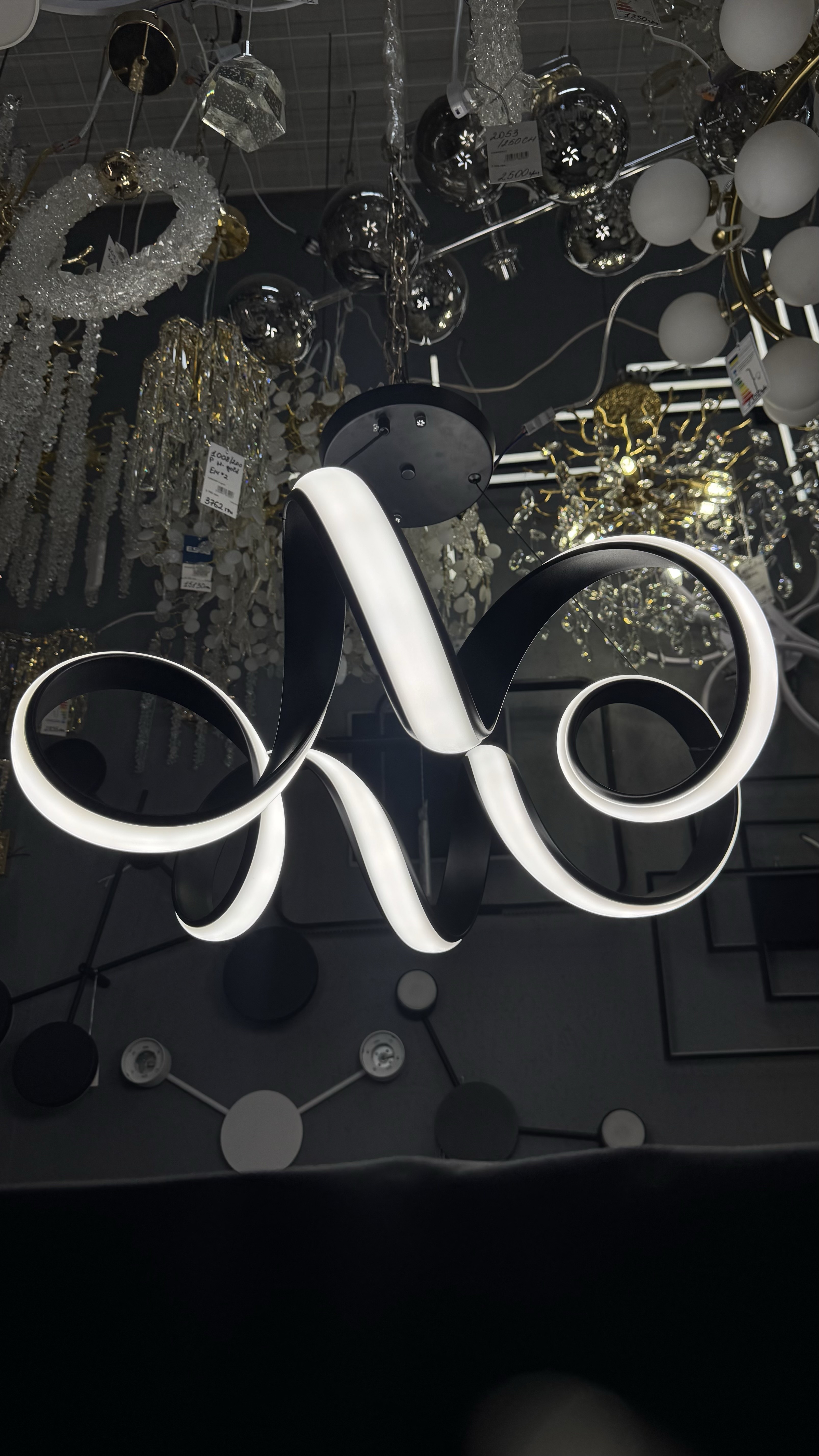 Світлодіодна підвісна люстра, чорна, 169W - Зображення 11