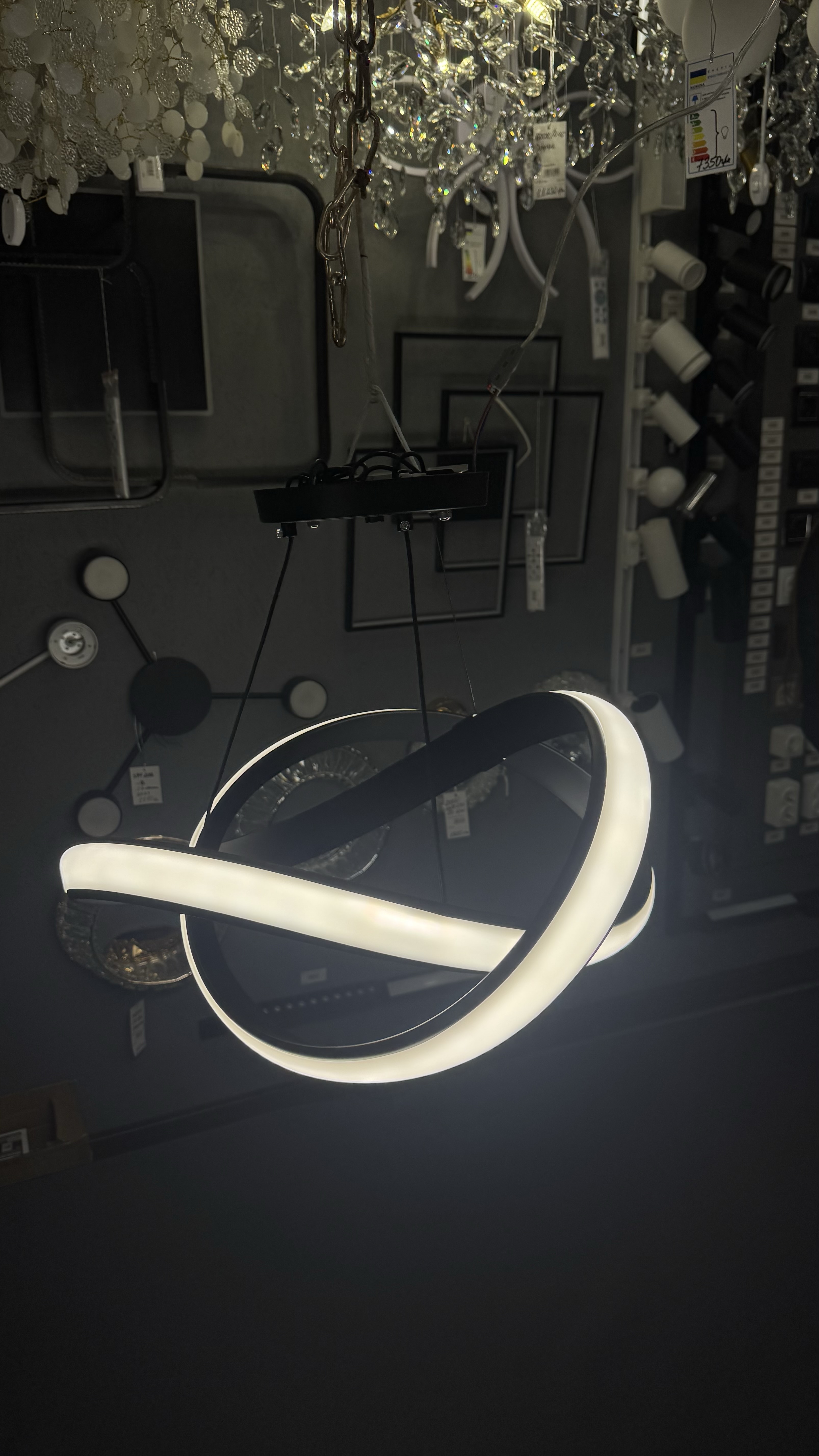 Підвісна LED-люстра на 152W з регулюванням висоти - Зображення 6