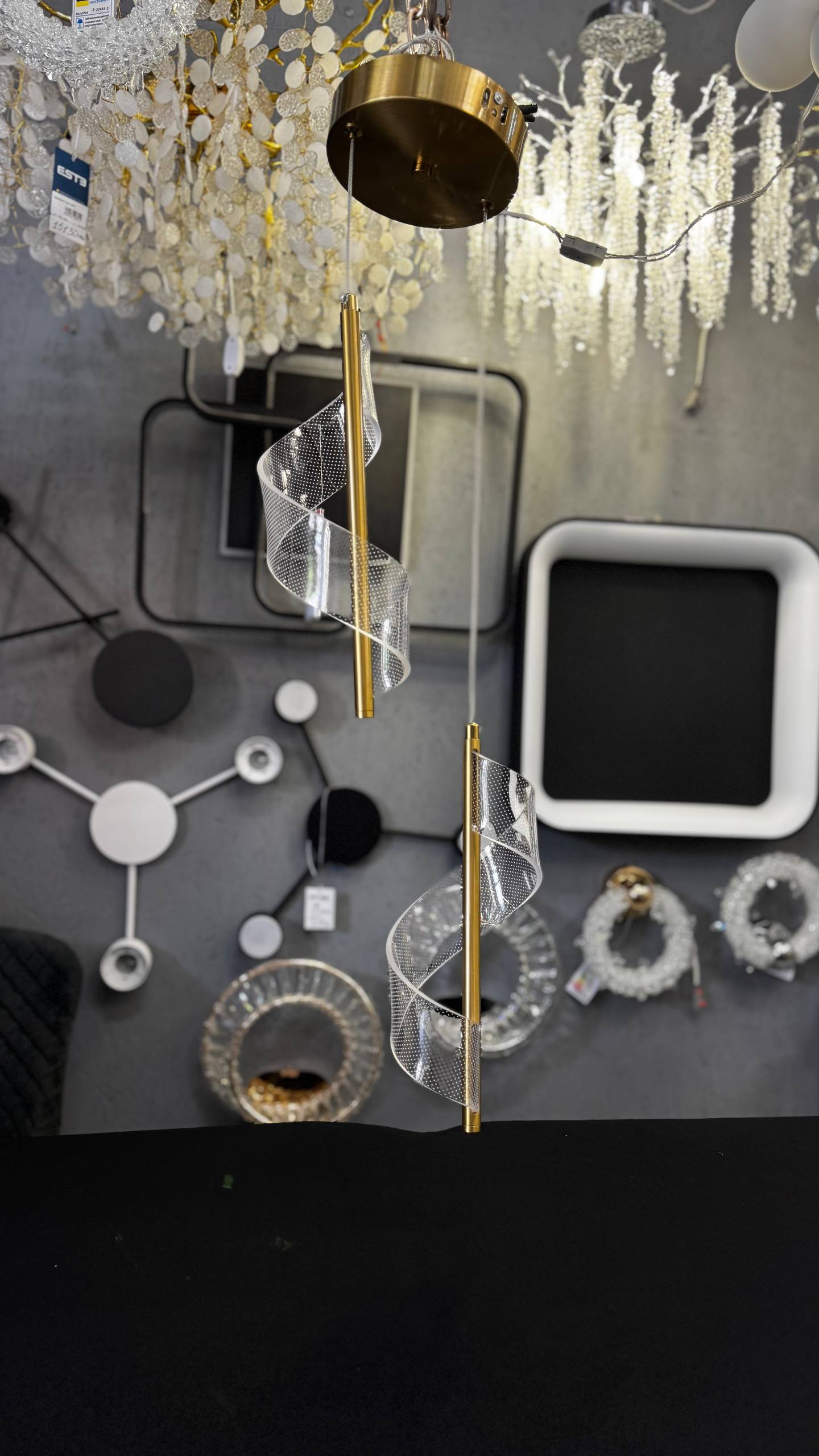 Сучасний подвійний дизайнеський підвіс в латуні 3500К тепле світло - Зображення 3