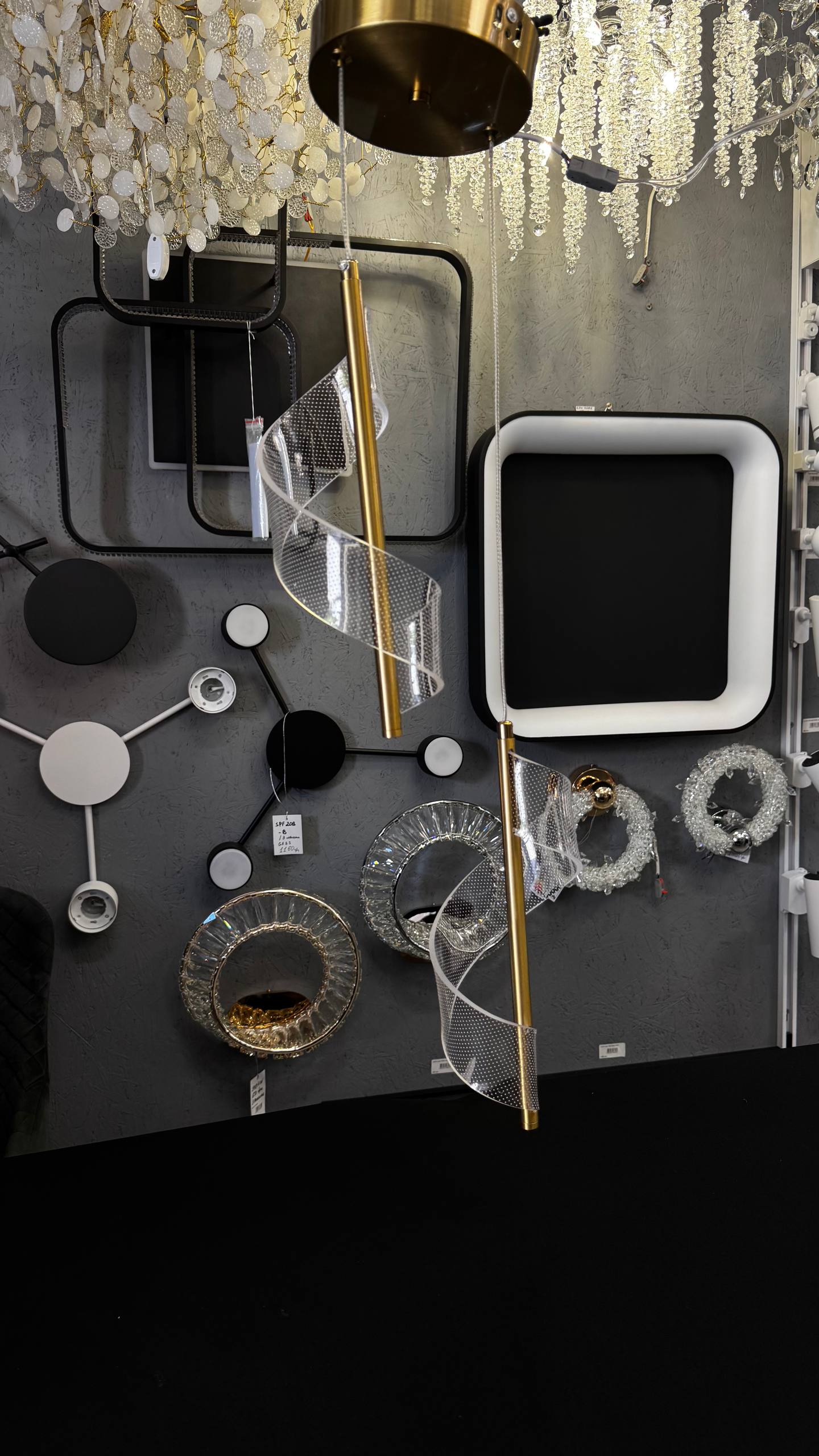 Сучасний подвійний дизайнеський підвіс в латуні 3500К тепле світло - Зображення 6